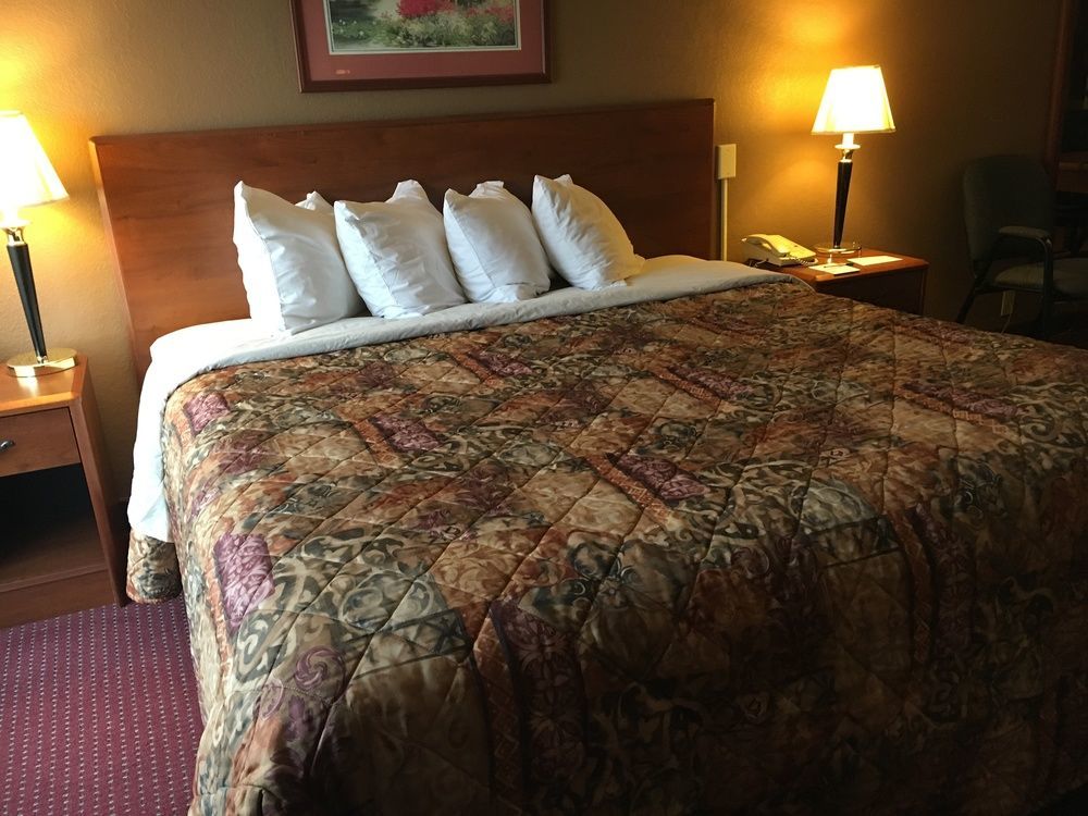 GuestHouse Inn&Suites Rochester Eksteriør bilde